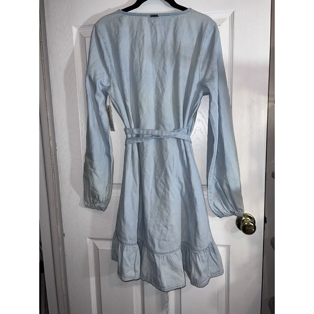 NWT BILLABONG Light Wash Denim Good Feeling Long Sleeve Wrap Dress Sz L - Picture 13 of 14